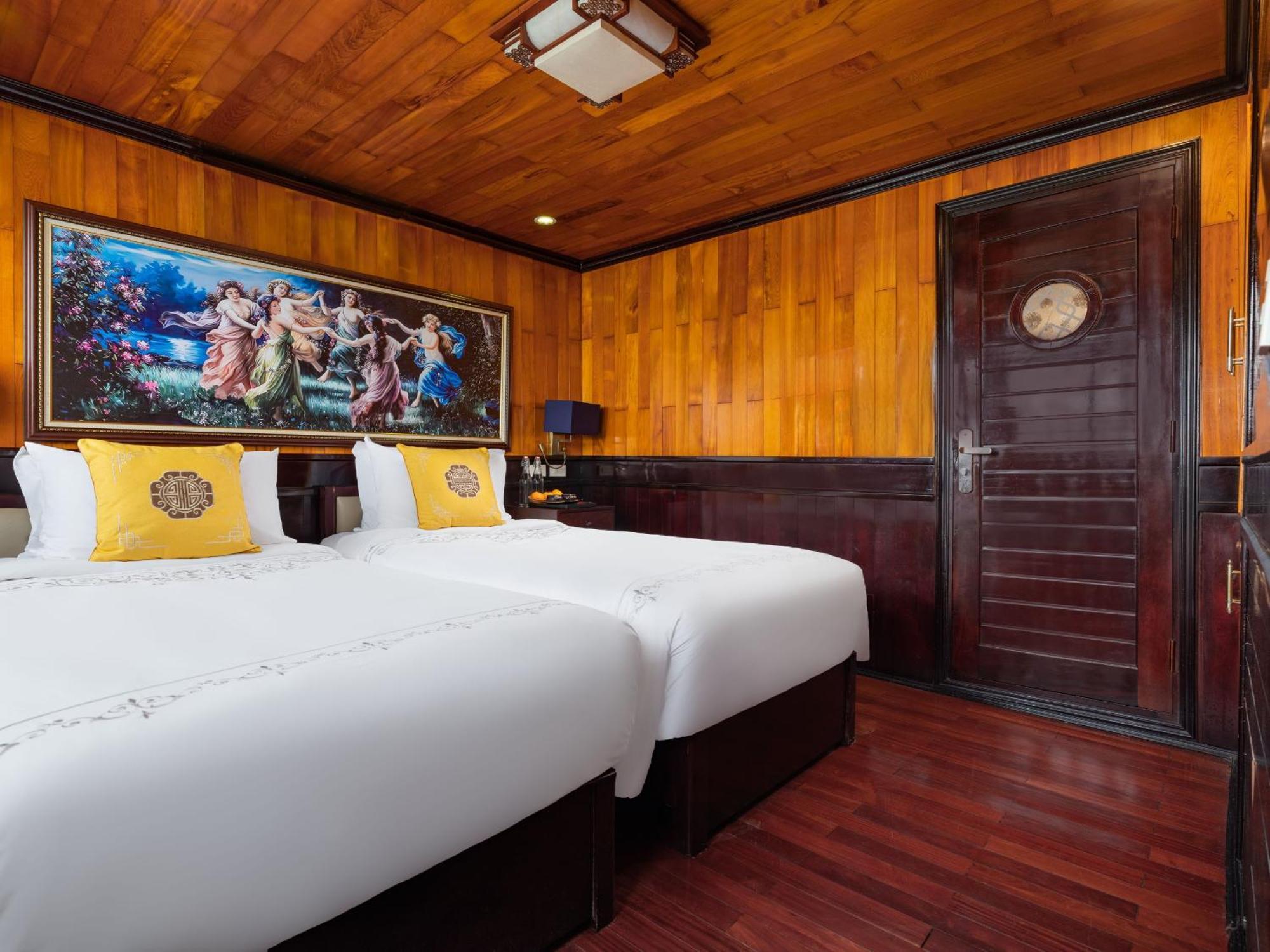 Hera Boutique Cruise Ha Long Bay Eksteriør billede