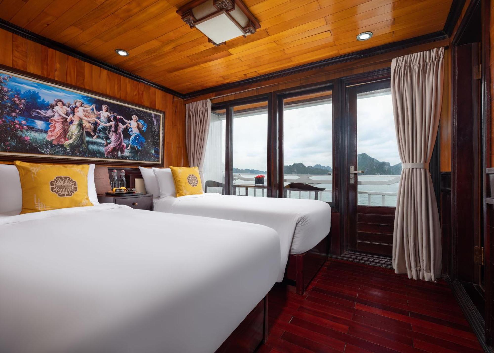 Hera Boutique Cruise Ha Long Bay Eksteriør billede